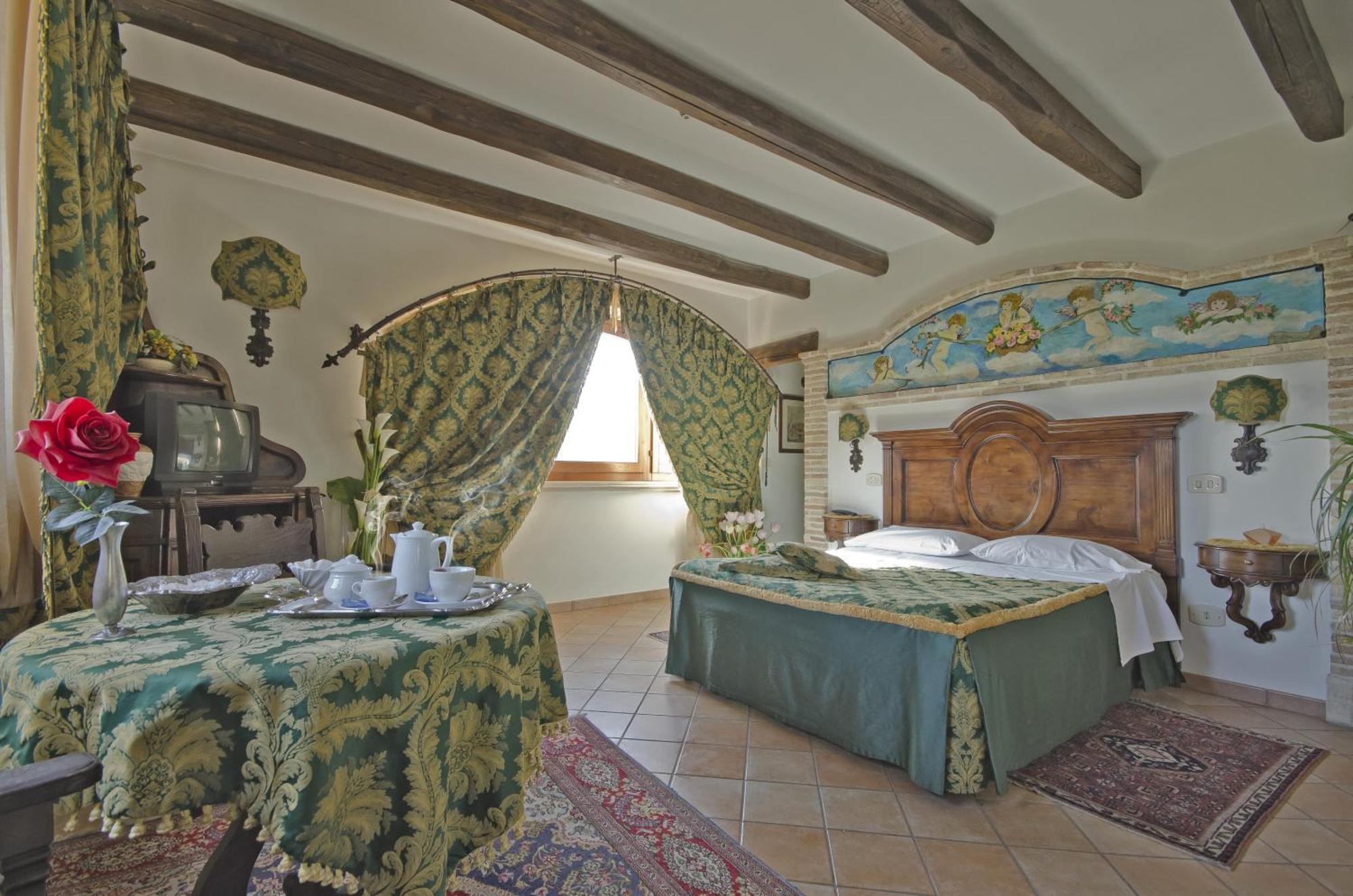 Aielli Hotel Ristorante Le Gole Di Ricci מראה חיצוני תמונה