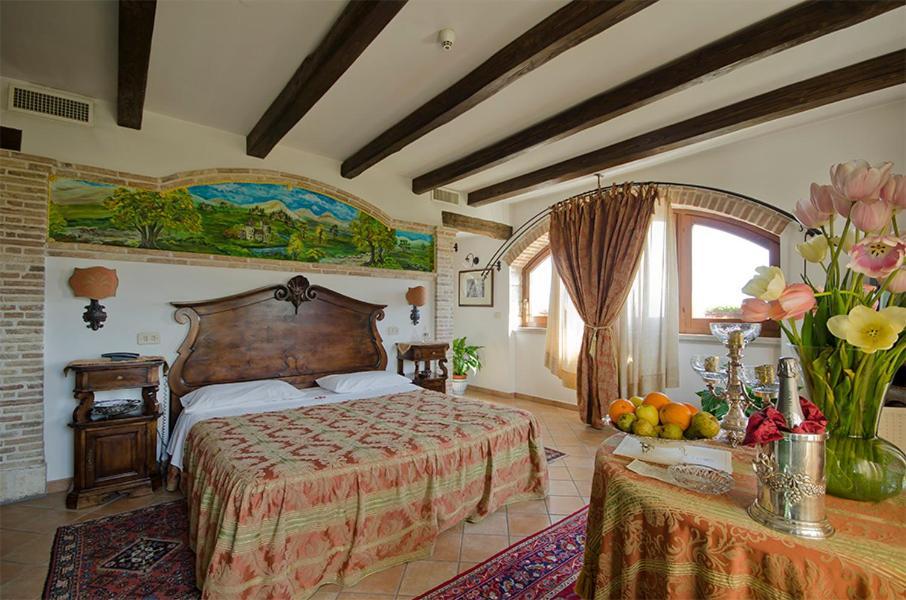 Aielli Hotel Ristorante Le Gole Di Ricci מראה חיצוני תמונה